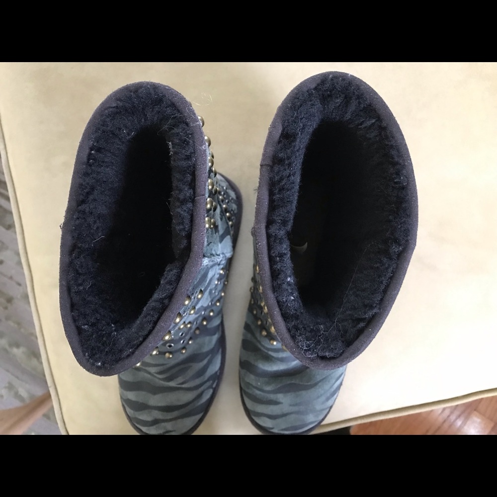 COPY - Jimmy Choo Uggs boots - Picture 5 of 6